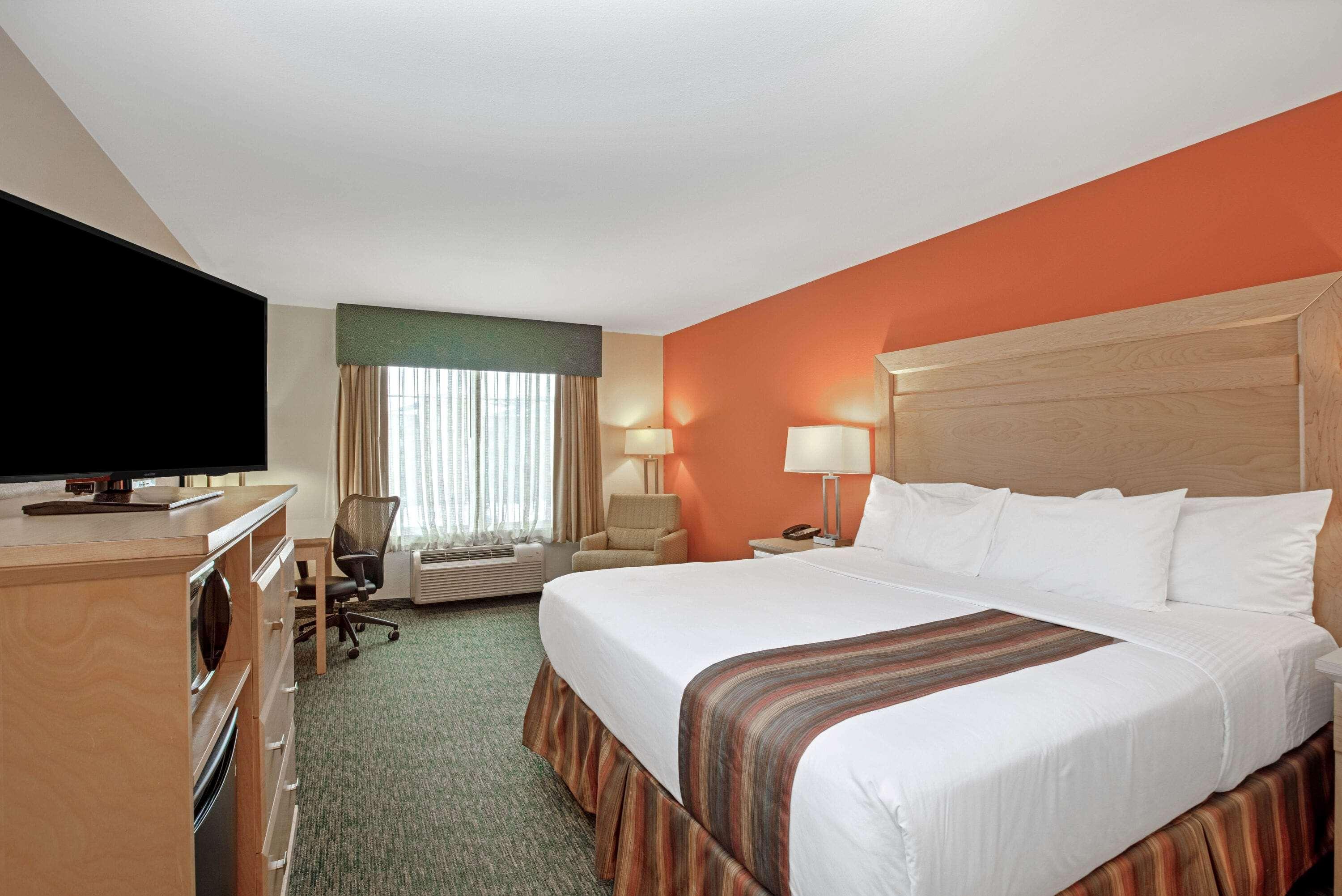 La Quinta By Wyndham Grand Forks Hotel Exterior foto