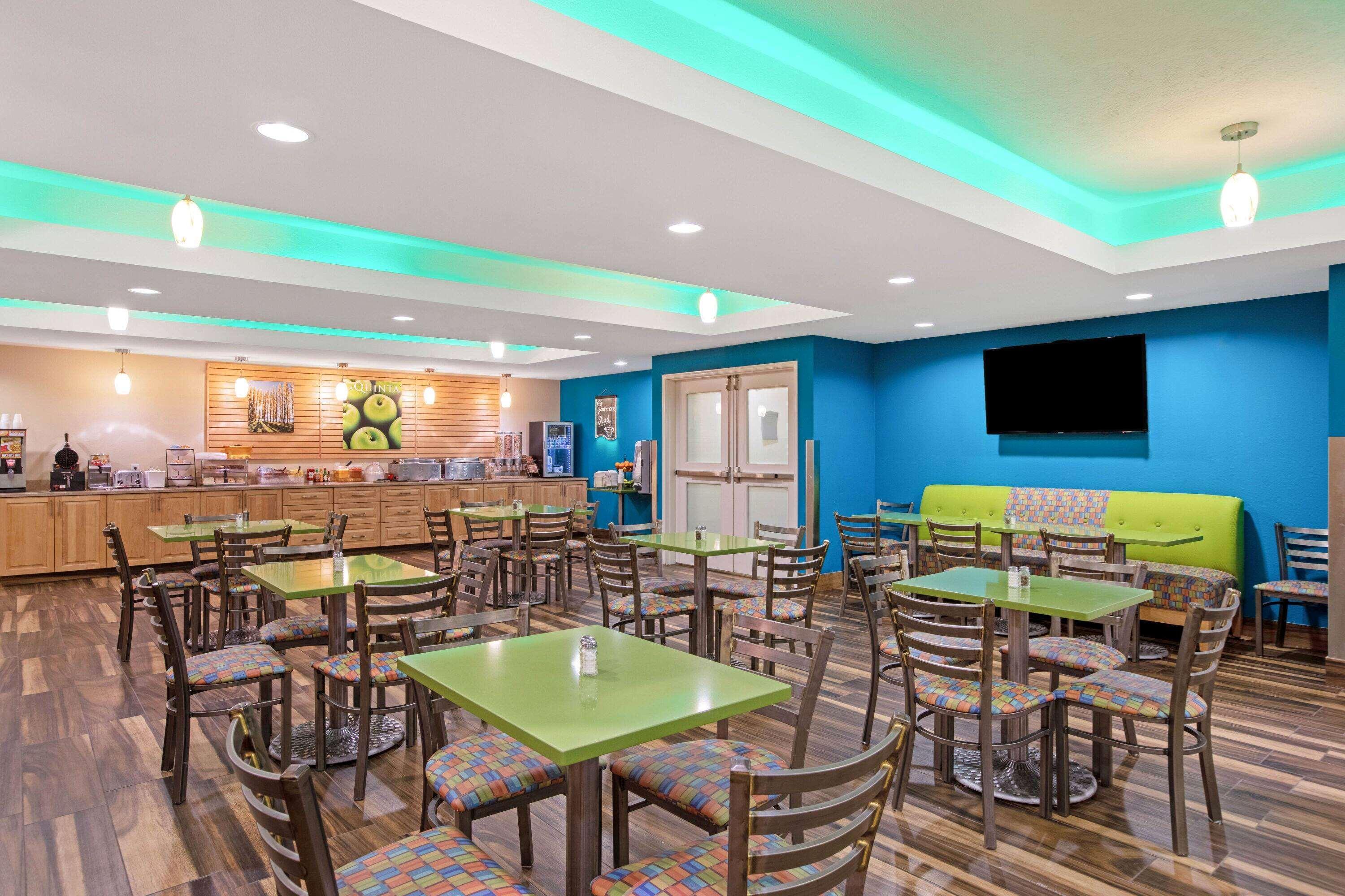 La Quinta By Wyndham Grand Forks Hotel Exterior foto